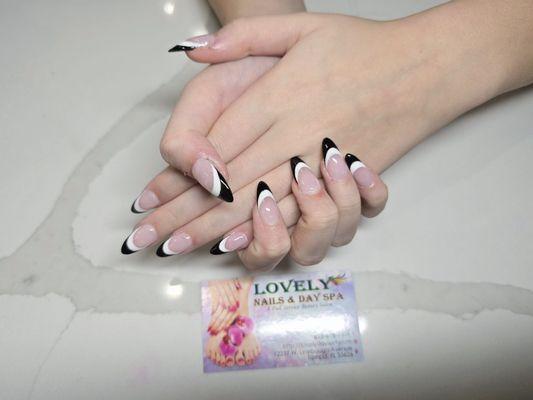 Lovely Nails & Spa