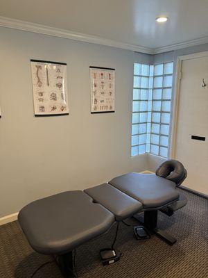 Colonial Chiropractic Offices