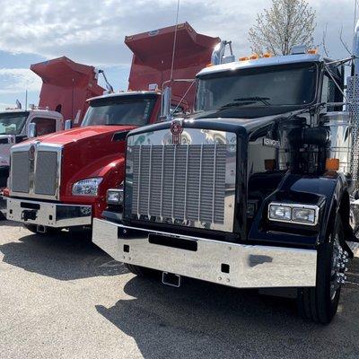 At Kenworth Mid Atlantic, we have a variety of Kenworth models in stock and ready to go.