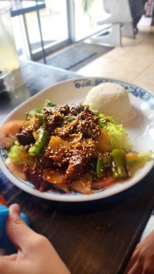Shaken Beef Rice Plate (cơm bò lúc lắc)