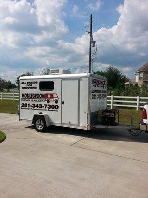 Mobile Groom Dog Salon