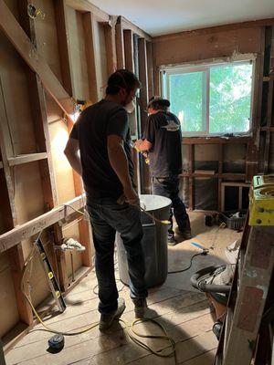 Deville Plumbing and Heating