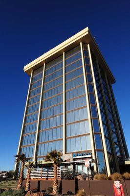 Xavier Lona - Keller Williams Realty