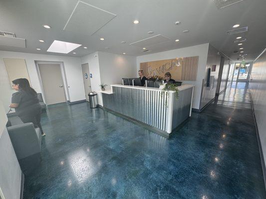 West Coast Animal Hospital