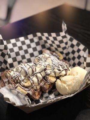 Banana nutella Waffles