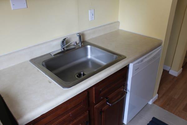 So much for granite counter tops and stainless steel appliances.