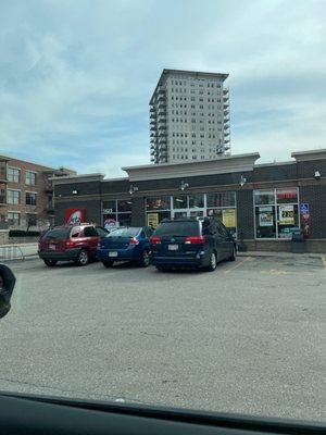 Jetz Convenience Center