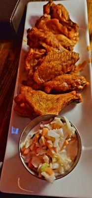 State Social House - Wings