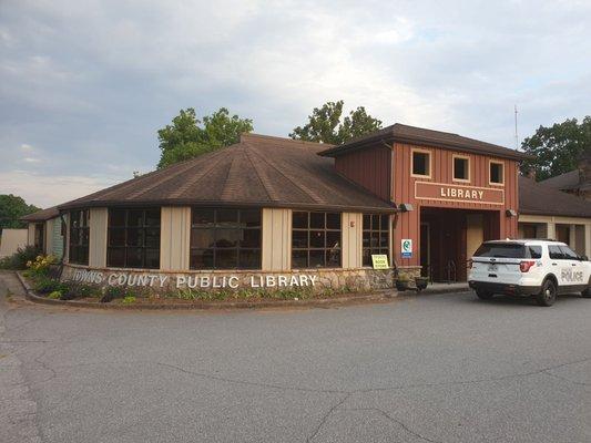 Towns County Public Library