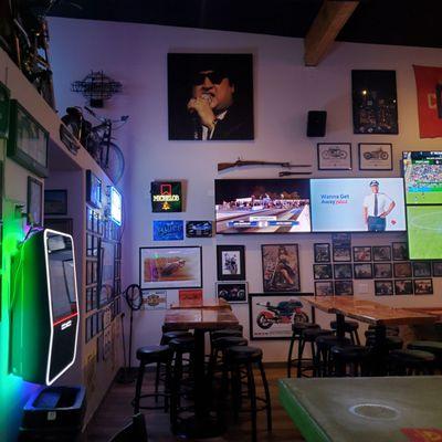 Rim of The World Sports Bar