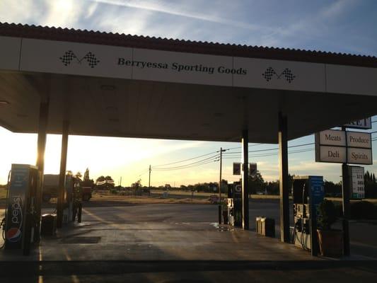 Berryessa Sporting Goods-Mini Mart