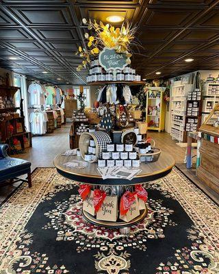 Heirloom Traditions Paint