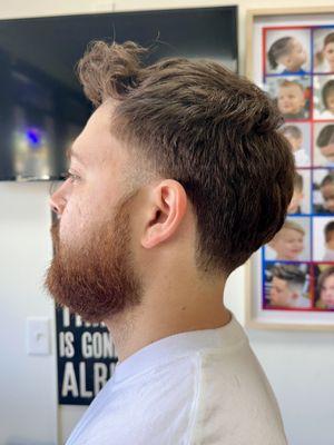 Men's Clips Barber Shop