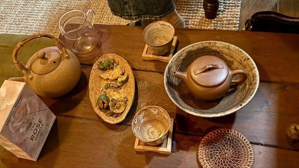 Traditional setting.