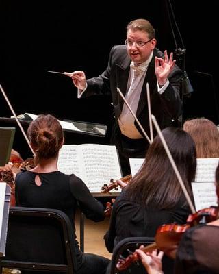 Artistic Director and conductor Antony Walker