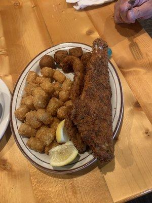 The Woodshed Bar & Grill