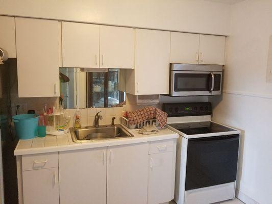 Londyn Belle Home Services