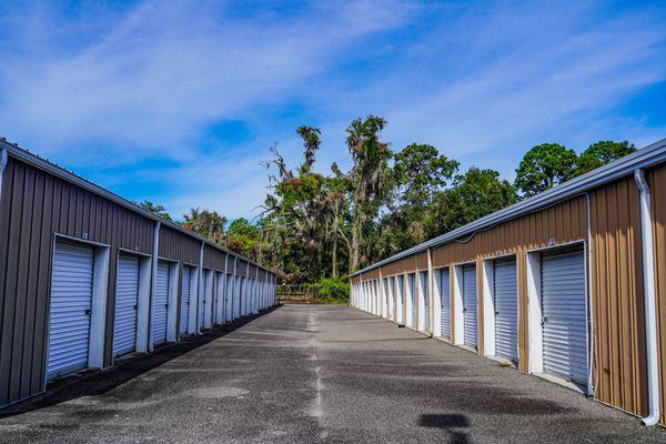 Safe and convenient self storage!