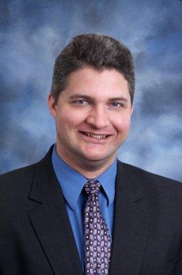 Steven M Smolinski , MD