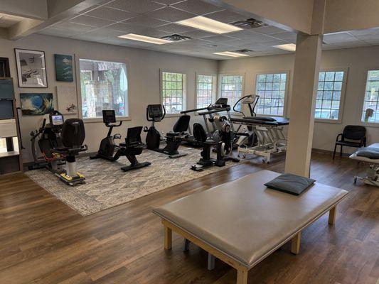 Cardio corner for warming up and endurance training