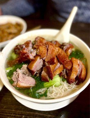 Roasted Duck with Rice Noodle soup