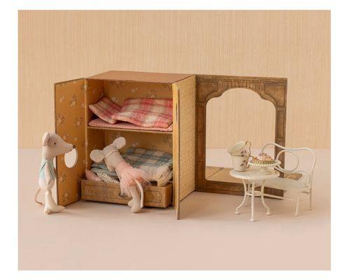 A Child's Garden Boutique