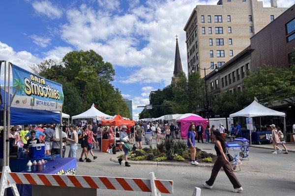Art Fair On the Square