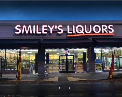 Smiley's Liquors