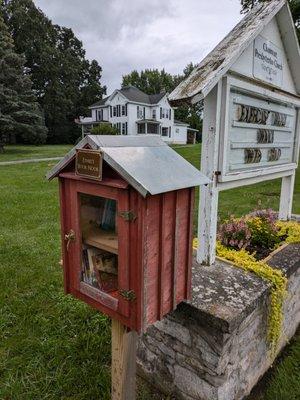 Ethel's Book Nook