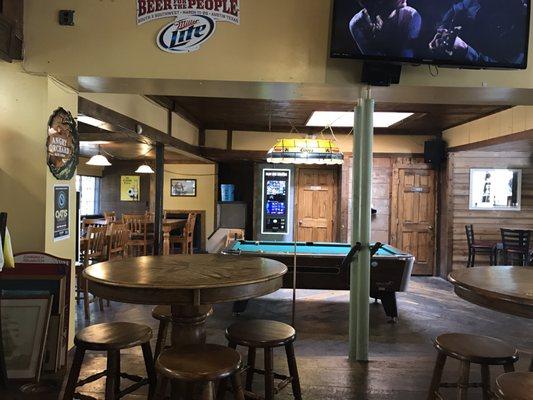 Lounge and pool area.