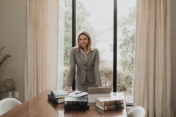 Jennifer is a Beaumont estate planning attorney and business attorney with more than 15 years of experience.