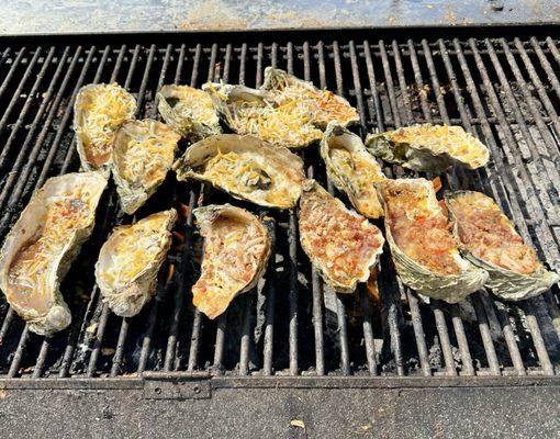Saucey Oysters & BBQ
