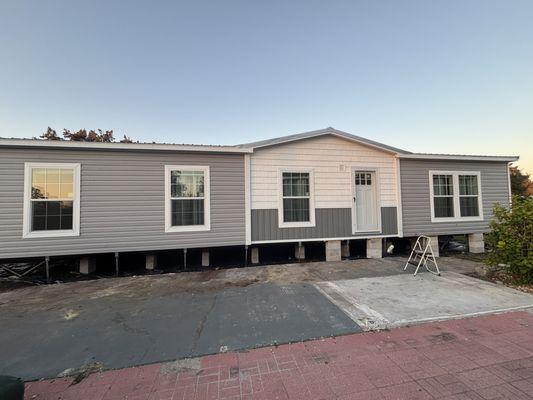 Premier mobile home