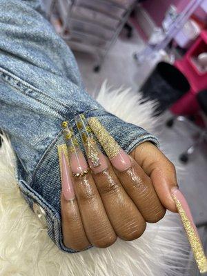 LV Custom Set