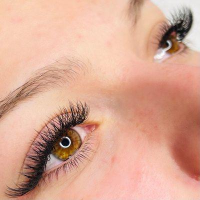 Champagne Beauty Center