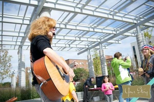 Wendy's Wiggle, Jiggle and Jam!