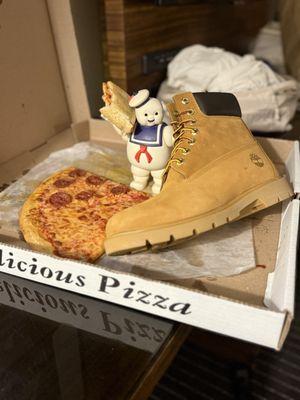 99 Cents Fresh Pizza and Deli