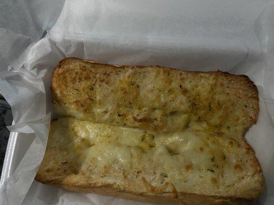 Garlic bread with cheese