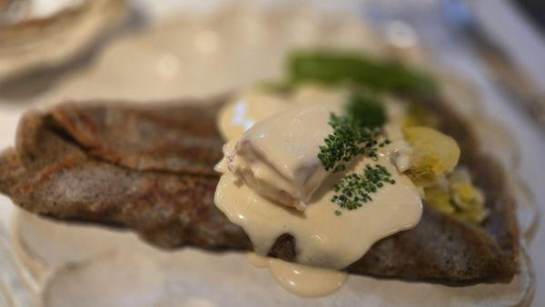 Salmon, leeks and potato crepe
