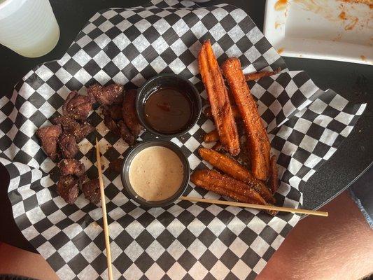 Steak cubes & sweet potato fries (after several, savory bites!)