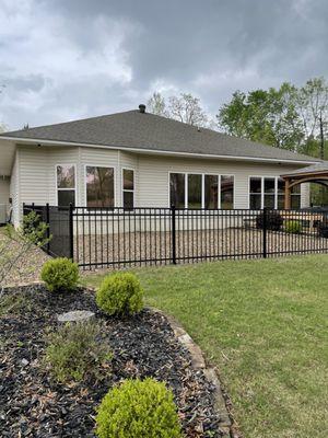 Memorial Day Sale!! 10% Off 'New' Wrought Iron Fence Installations. Through 31 May 2022 - Mention Code MEMFENC10