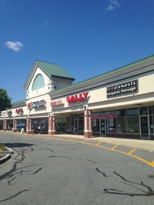 Marlborough R.K Centre -- 181-199 Boston Post Road West / Route 20, Marlborough               Plaza