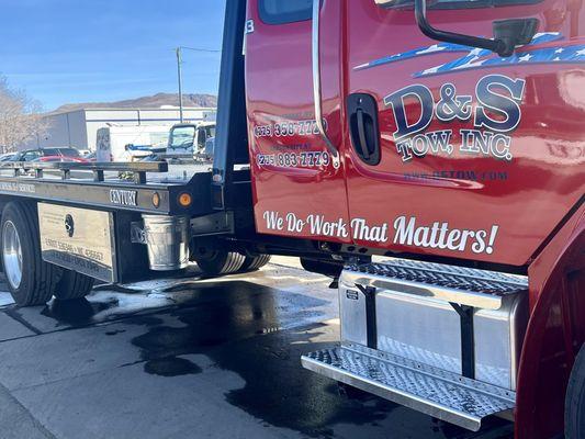 D & S Tow, Inc