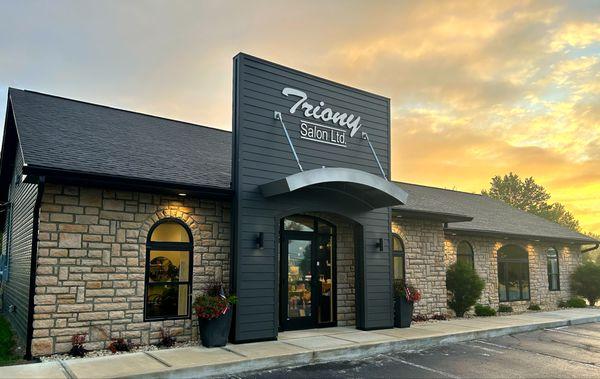 Triony Salon