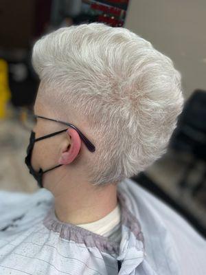 Famous Fadez Barbershop