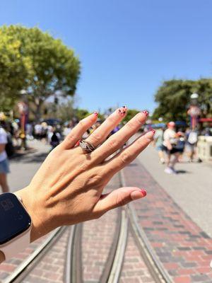 Glamour Nails - Solana Beach