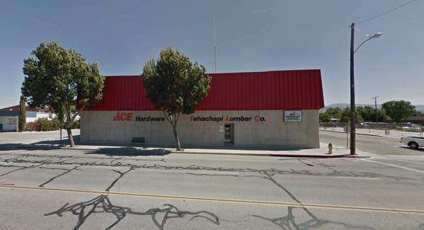 Accurate Glass Express Tehachapi shop location
