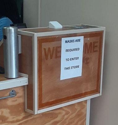 GKIDS Production Yard Style Food