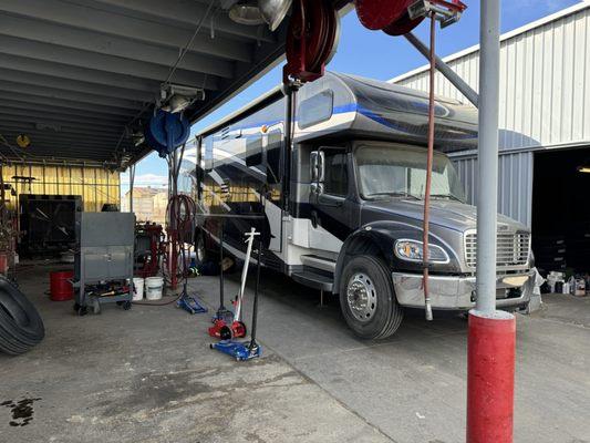 Tim Wells Mobile Tire Service