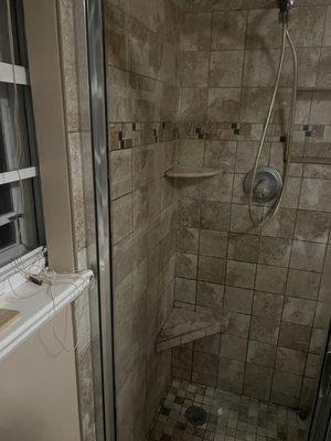 Pane Relief Window Washing